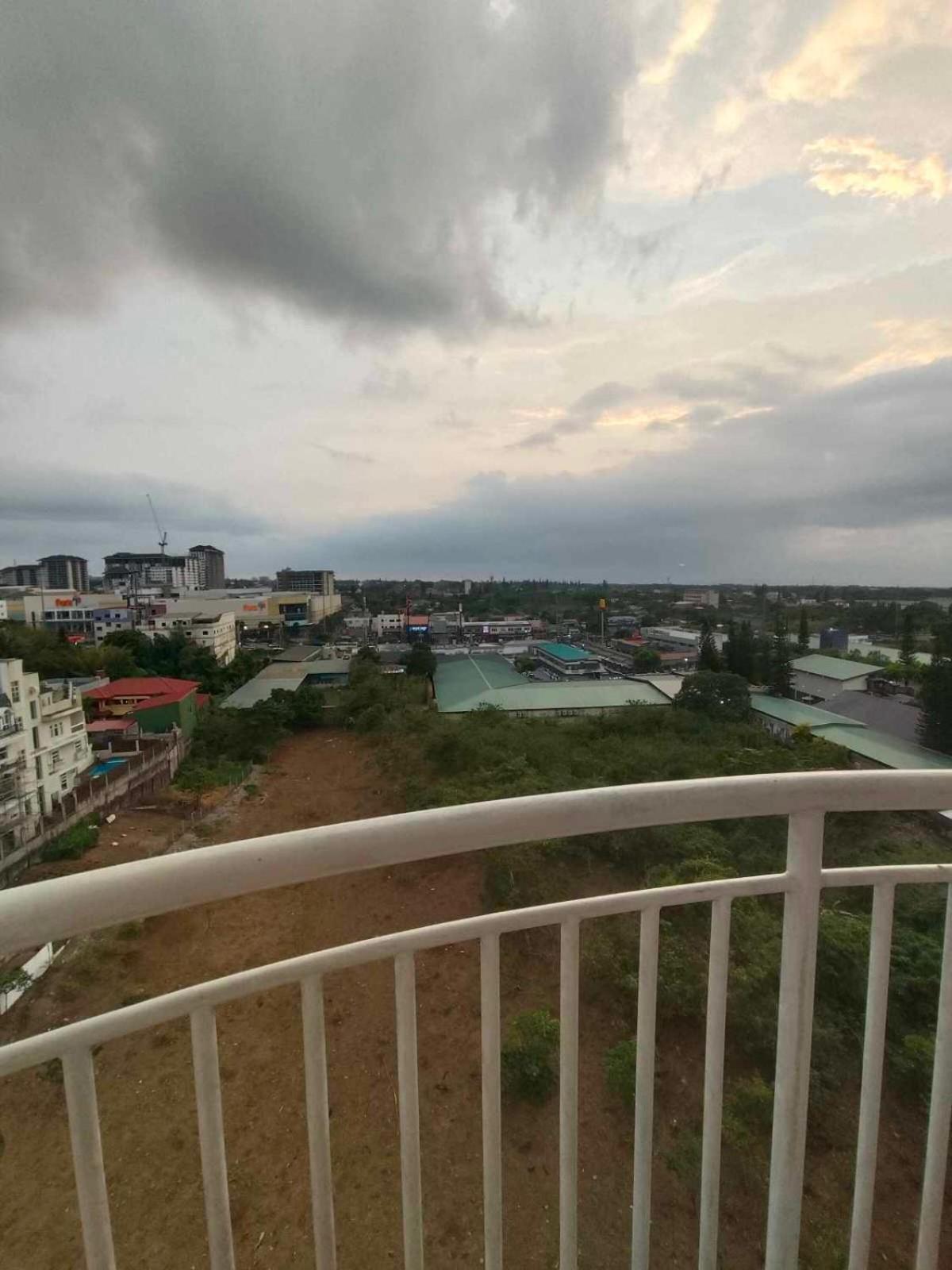 Cityland Tagaytay Taal Lake View City View Free Pool Parking Studios With Balcony Are City View تاجيتاي المظهر الخارجي الصورة