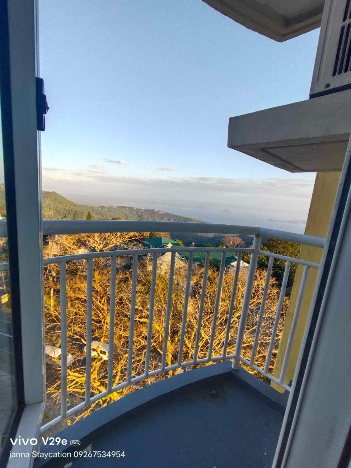 Cityland Tagaytay Taal Lake View City View Free Pool Parking Studios With Balcony Are City View تاجيتاي المظهر الخارجي الصورة